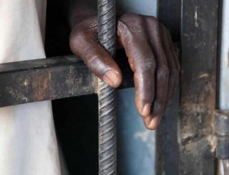 évasion massive de plus de 40 détenus à la prison centrale d’Idiofa